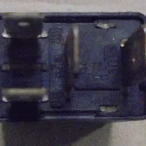 Újdonság FIAT BRAVA Relé bontott alkatrész