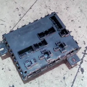 FIAT BRAVO Biztosítéktábla bcm bsi bsm sam gem modul1.25i 60kw bontott alkatrész Akció