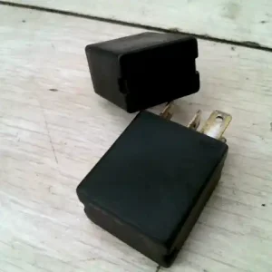 Kedvezményes ár FIAT BRAVO Relé bontott alkatrész