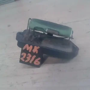 Kedvezmény FIAT CINQUECENTO Fűtőmotor előtét ellenállás0.9i bontott alkatrész