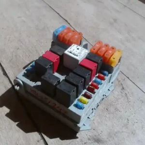 Utolsó esély FIAT Croma 3 2005.06.01-2010.02.28 Biztosítéktábla bcm bsi bsm sam gem modul2.2i bontott alkatrész