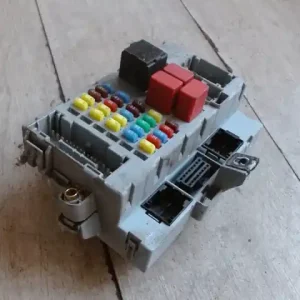 Nézd meg most FIAT Croma 3 2005.06.01-2010.02.28 Biztosítéktábla bcm bsi bsm sam gem modul2.2i bontott alkatrész