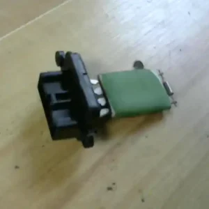 Legjobb ár FIAT Panda 03-11 Fűtőmotor előtét ellenállásbontott alkatrész