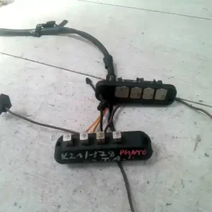 Ne maradj le FIAT PUNTO I. Egyéb elektronika áramátvezető pár csomagtérajtó bontott alkatrész