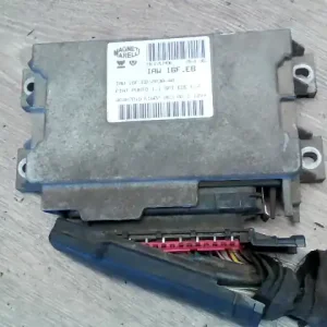 Expressz kézbesítés FIAT PUNTO I. Motorvezérlő egység ecu pcm modul bontott alkatrész