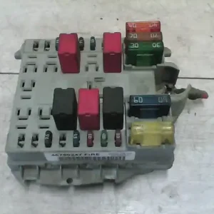 Nézd meg most FIAT PUNTO II. Biztosítéktábla bcm bsi bsm sam gem modulbontott alkatrész