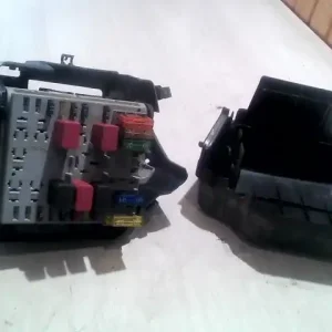 FIAT PUNTO II. Biztosítéktábla bcm bsi bsm sam gem modul1.2ibontott alkatrész Olcsóbb