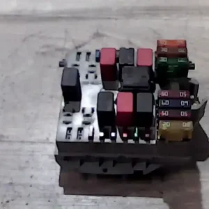 FIAT PUNTO II. Biztosítéktábla bcm bsi bsm sam gem modulbontott alkatrész Árengedmény