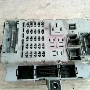 FIAT PUNTO II. Biztosítéktábla bcm bsi bsm sam gem modul1.2i bontott alkatrész Vásárlói kedvenc