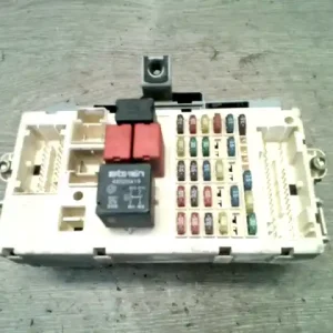 FIAT PUNTO II. Biztosítéktábla bcm bsi bsm sam gem modulbontott alkatrész Outlet