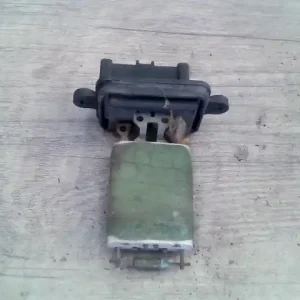 Azonnali szállítás FIAT PUNTO II. Fűtőmotor előtét ellenállás1.2ibontott alkatrész