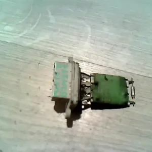 FIAT PUNTO II. Fűtőmotor előtét ellenállásbontott alkatrész Végkiárusítás