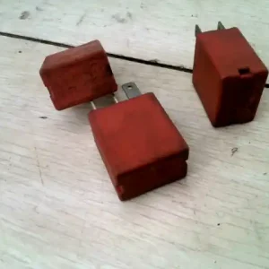 Szuper akció FIAT PUNTO II. Relé bontott alkatrész