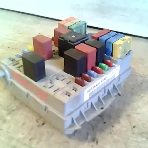 Olcsó FIAT PUNTO III. Biztosítéktábla bcm bsi bsm sam gem modul motortér bontott alkatrész