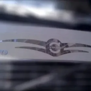 VOLVO inox dísz dupla szárnnyal Azonnal elérhető